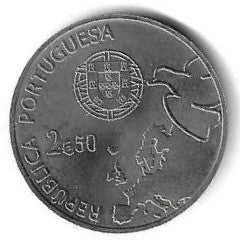 Portugal - 2,50 Euro 2015 (Km# 857) 70 Anos Paz na Europa