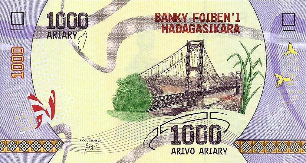 Madagascar - 200 Francos 2017 (# 98)